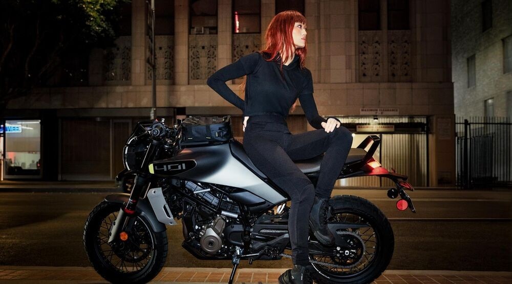 Con la nuova collezione di abbigliamento, Alpinestars trasforma i capi tecnici da moto in streetwear